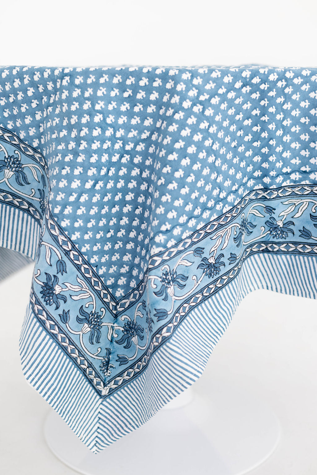 Cynthia Rectangular Table Cloth