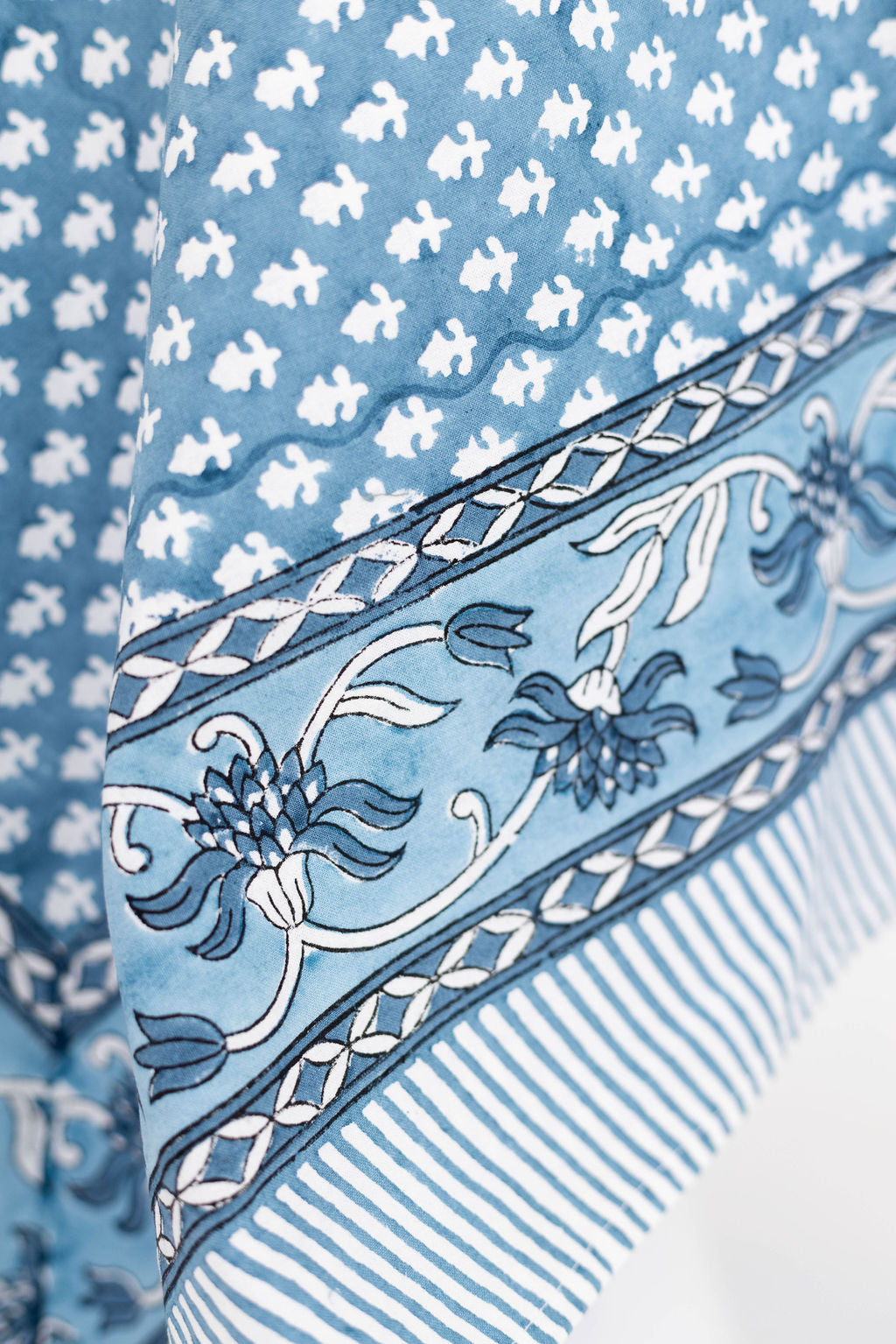 Cynthia Rectangular Table Cloth